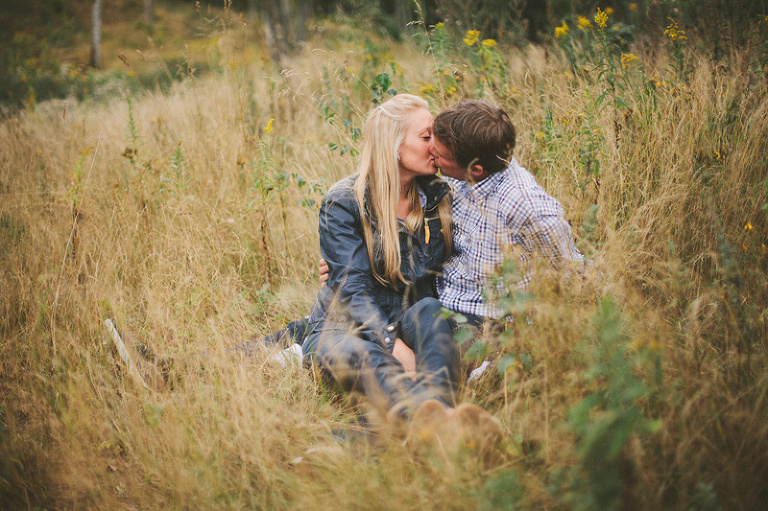 Kyss i gräset, Snart bröllop