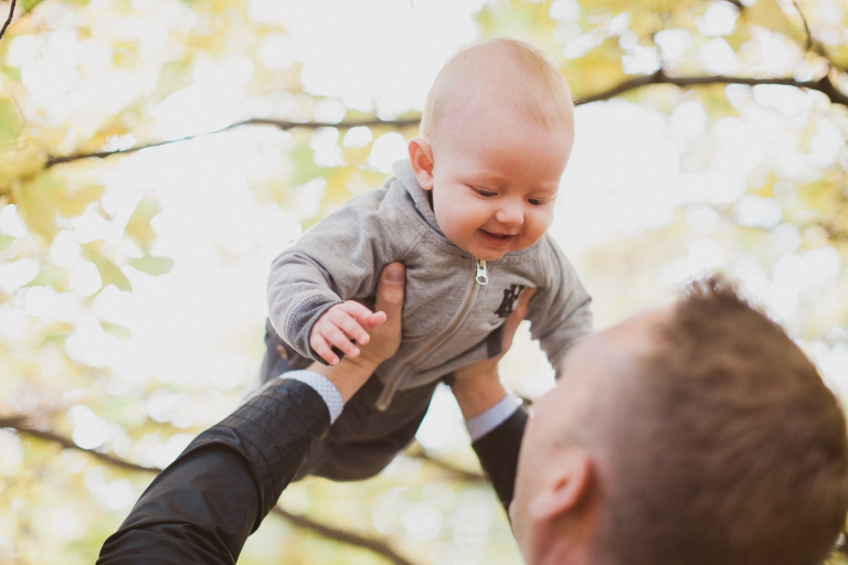 019-daniel-lina-familjefotografering-v-ster-s-stockholm