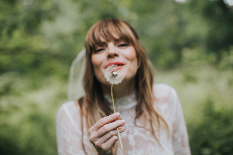 112-melody_martin_swedish_wedding_brollop_hem_till_garden_vasteras_fotograf_henrik_mill