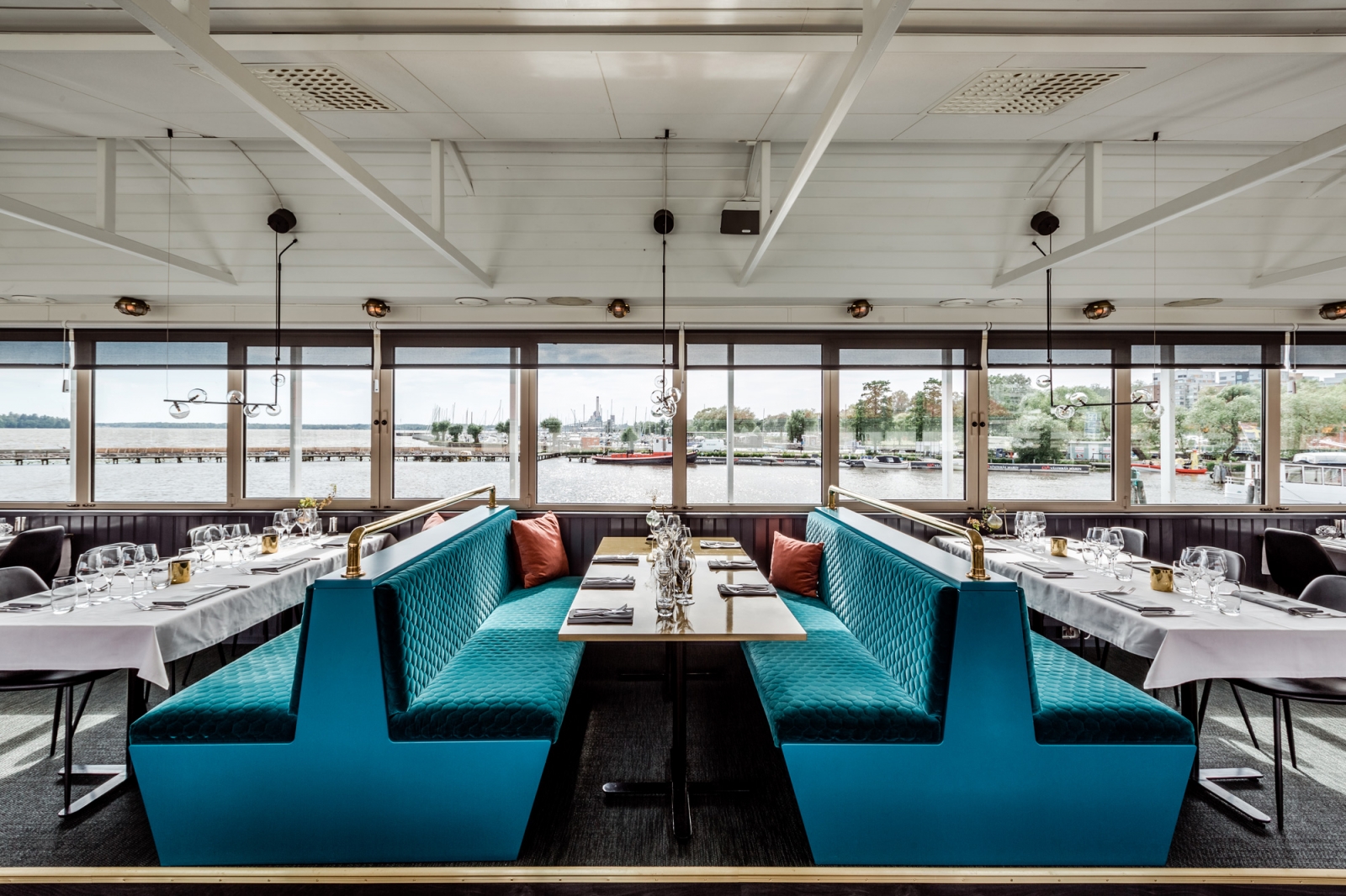 Restaurang på en båt Pråmen Västerås Kinnarps mälardalen